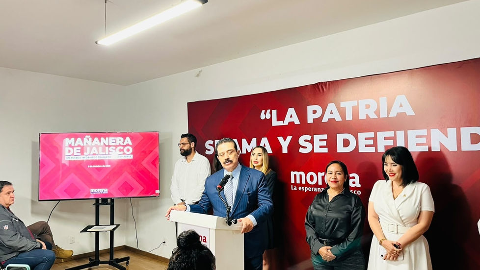 Carlos Lomelí, Josy Sánchez y Claudia García abordan sobreprecios, memes y concesiones de agua en Jalisco