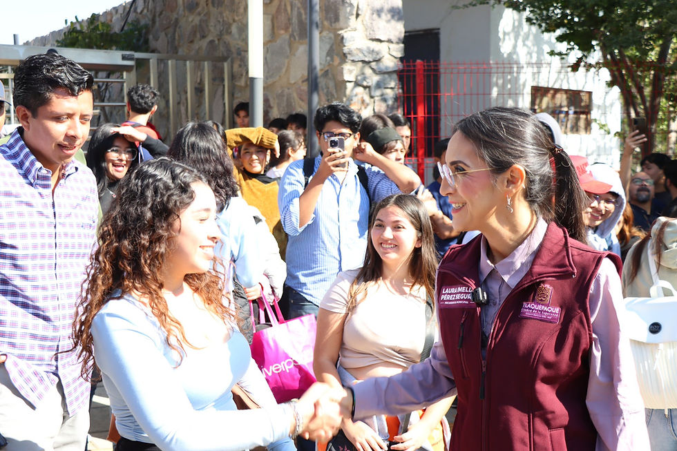 Tlaquepaque mejora entorno del CUTlaquepaque con obras de pavimentación y nueva ruta de transporte
