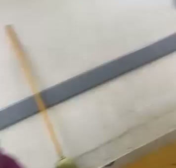 Inundación por aguas negras afecta ISSSTE de Gómez Palacio