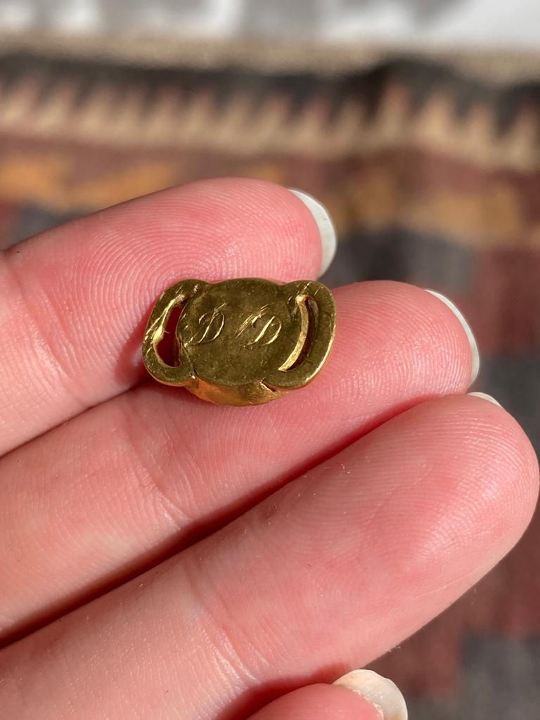 Thumbnail: DD Stuart Crystal