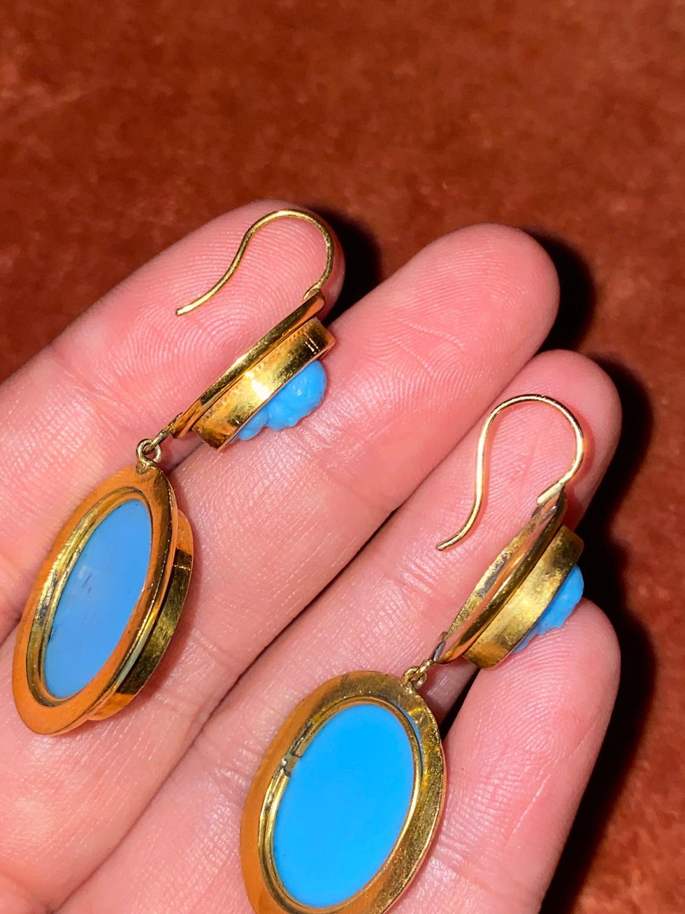 Thumbnail: Turquoise Glass Cameo Of Cherubs Earrings
