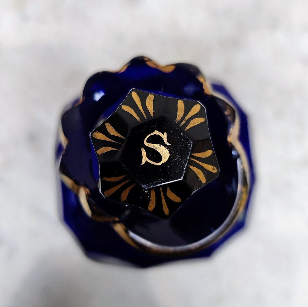 Thumbnail: Early C19th Bristol Blue 'Shrub' Flask