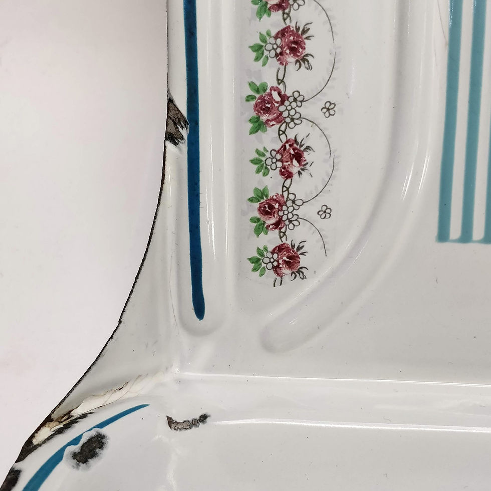 Thumbnail: Enamel Rack, Blue & White Striped With Rose Garland Decoration