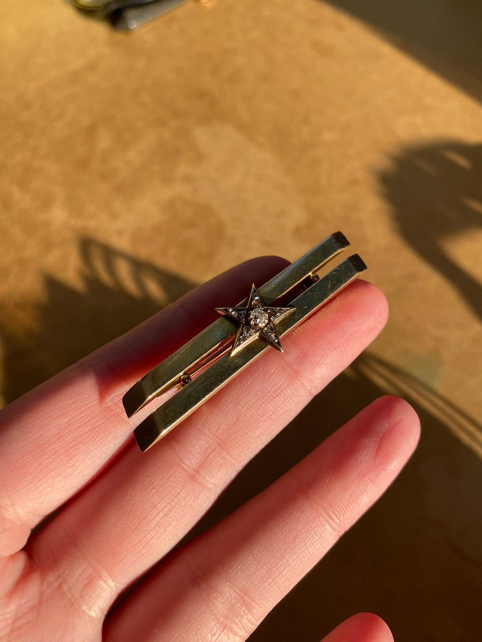 Thumbnail: 14ct Russian Brooch - two Strips Of Gold With Small Diamond 5 Pointed Star To Ce