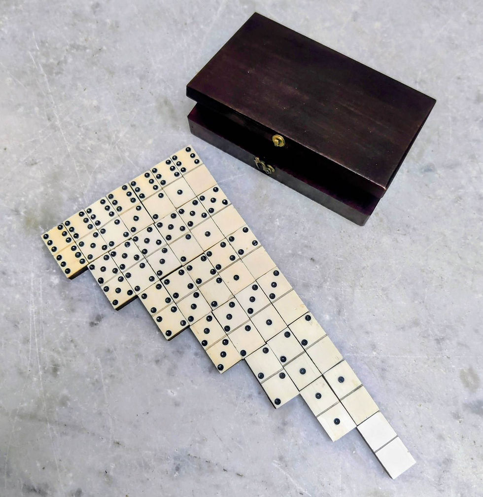 Thumbnail: Tiny Box Of Dominoes
