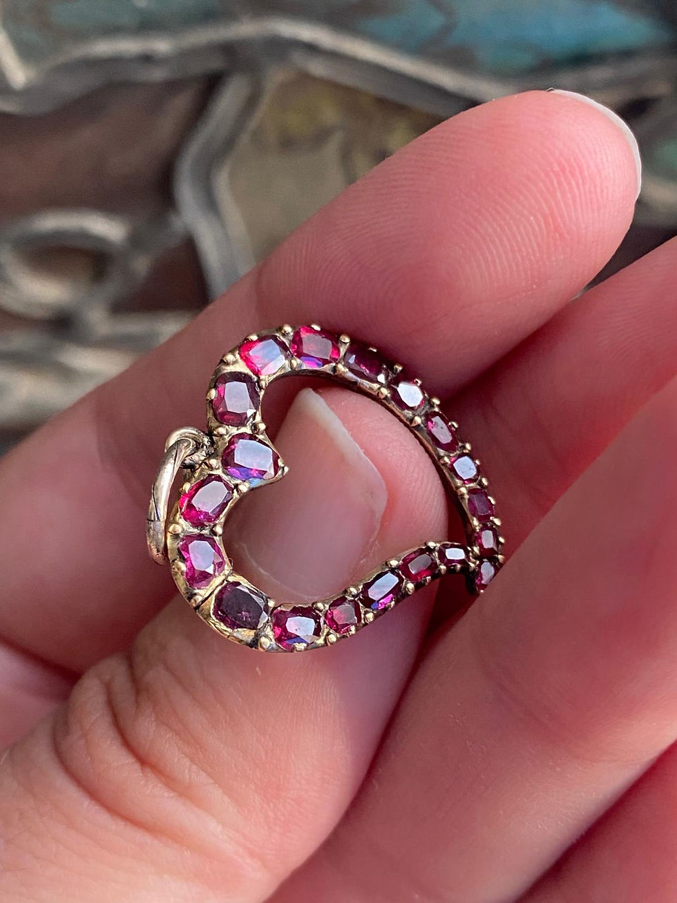 Thumbnail: Garnet Witches Heart