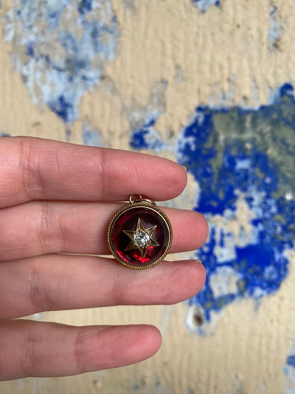 Thumbnail: Garnet Cabochon Set With Diamond Star Pendant