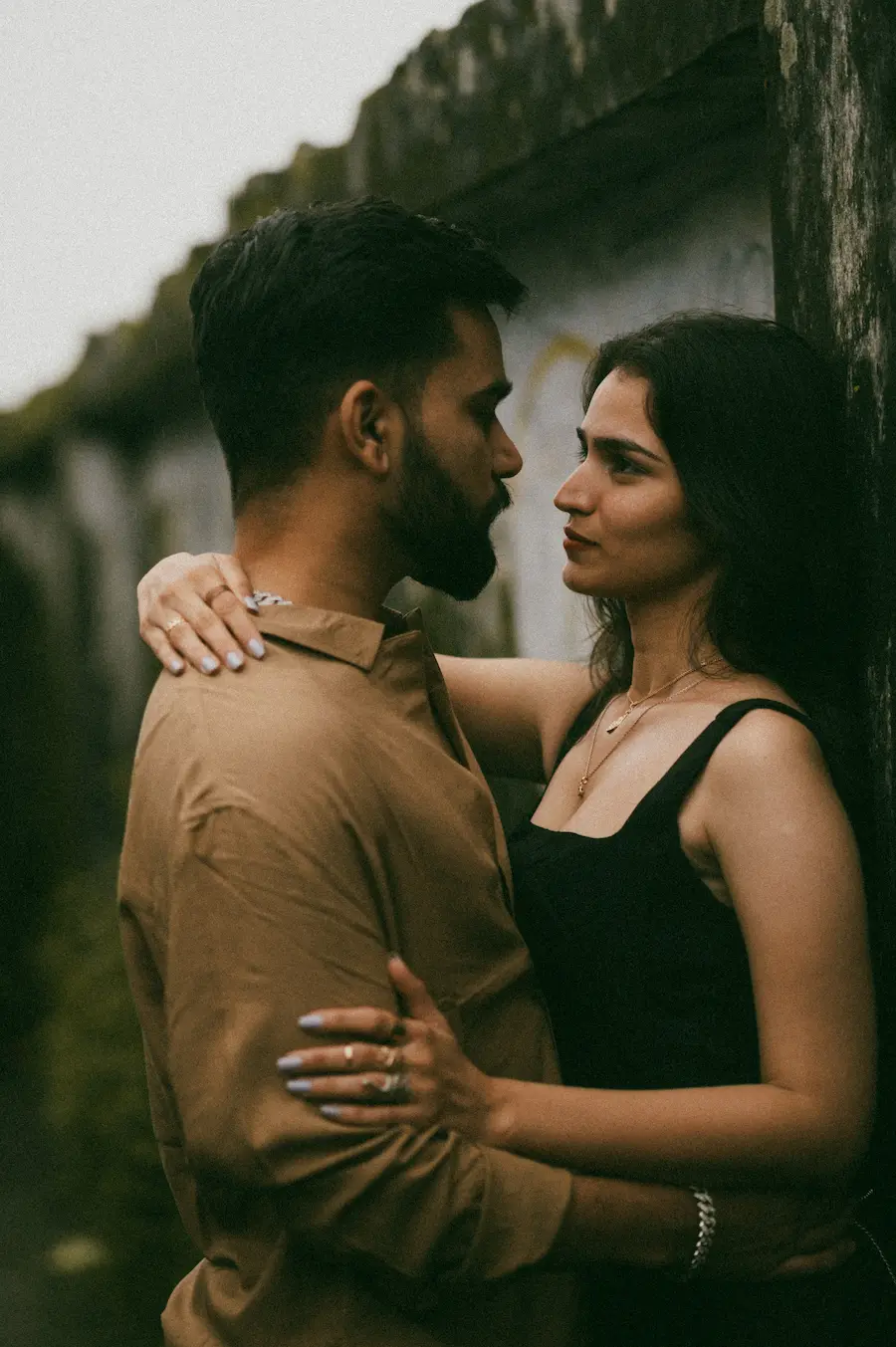 Capturing an intimate moment of a couple relishing their photoshoot in Dehradun