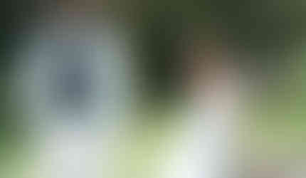 Hand-in-hand pre-wedding photoshoot in Dehradun – best photographer Prism Eye Productions.