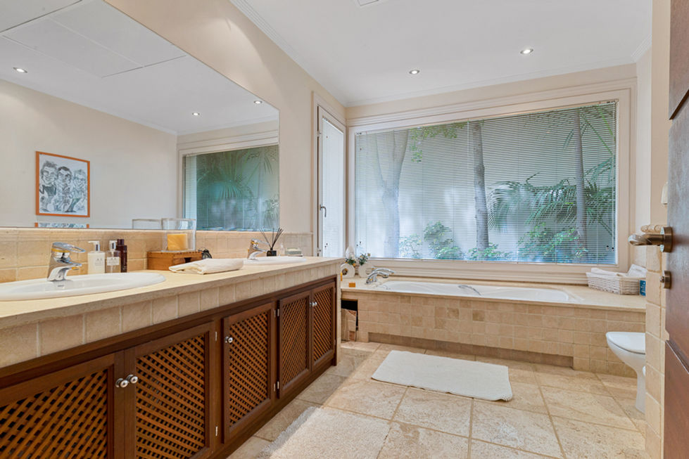 Natural stone and wood