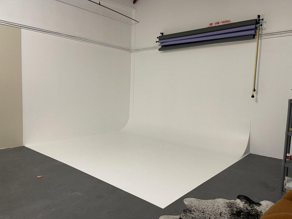 cyc wall studio