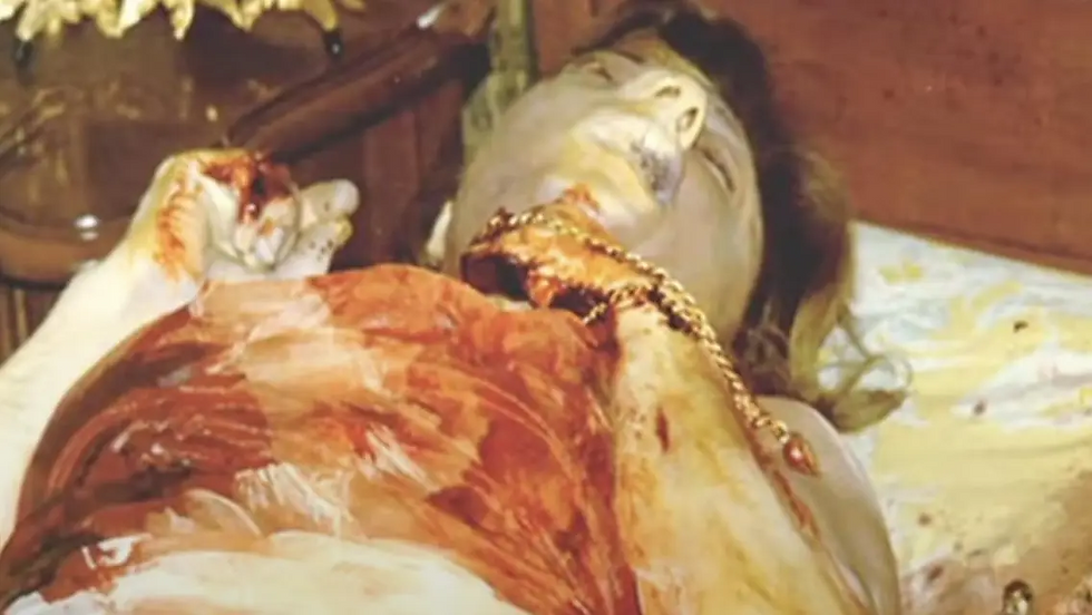 Thumbnail: Unmasking Amityville pics u never saw!