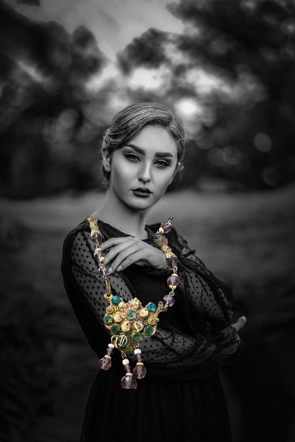 Thumbnail: D. F. She brings good things to life!