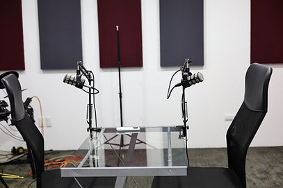 Estudio de grabación de podcast en Gabicho