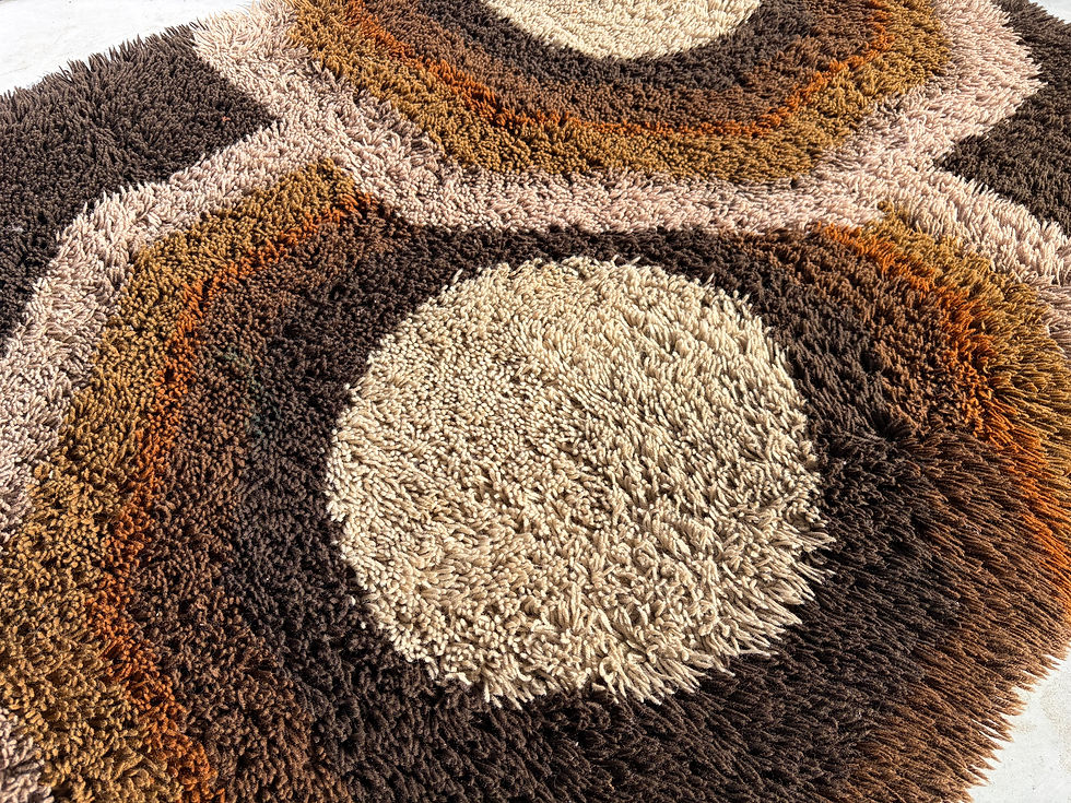 Thumbnail: Vintage modernist rug by Desso, 1970s