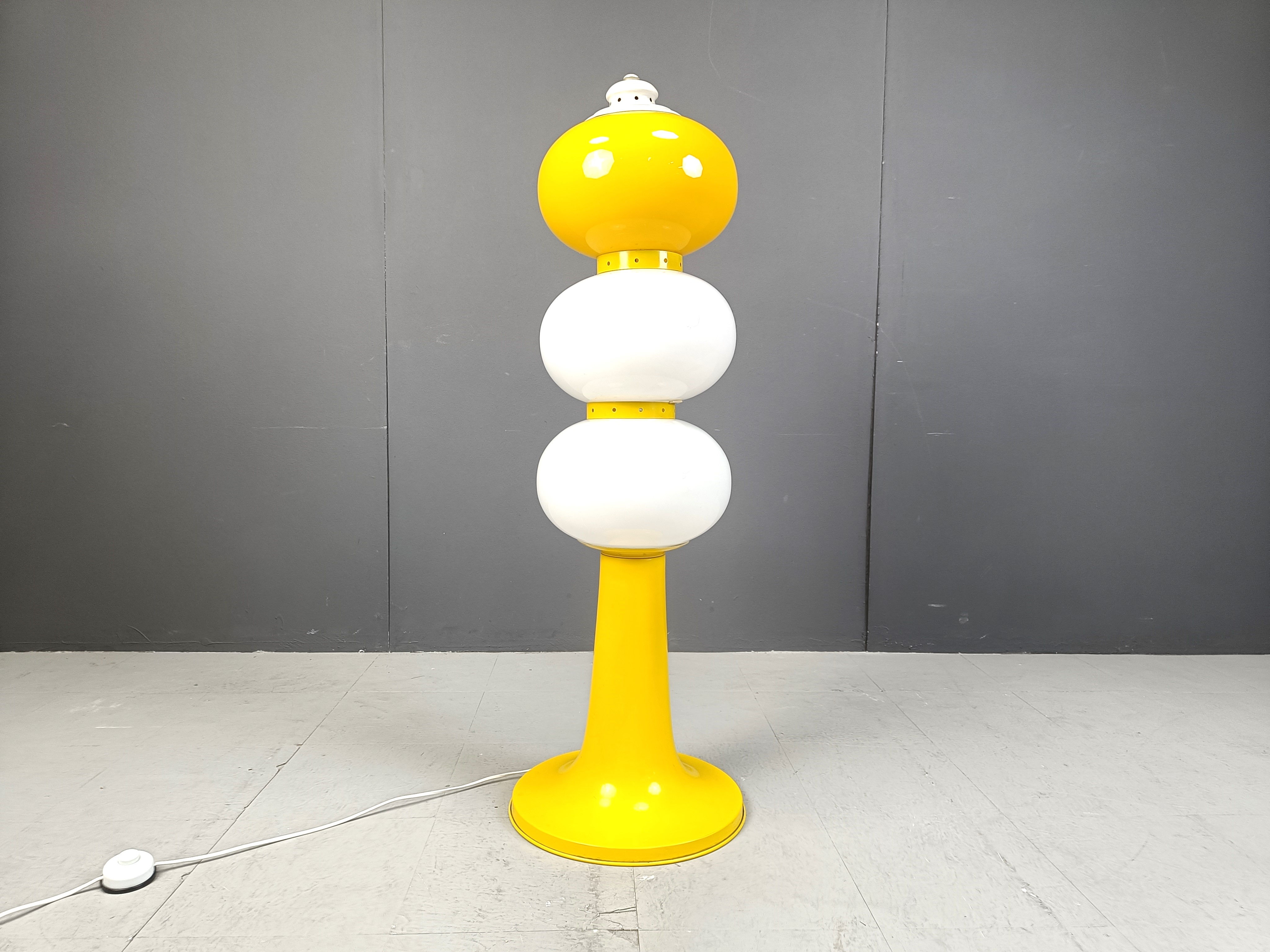 Mid century italian glass floor lamp, 1960s