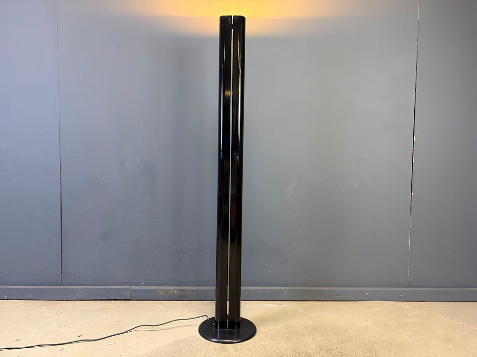 Thumbnail: Megaron floor lamp by Gianfranco Frattini for Artemide, 1970s