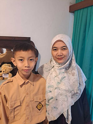 Siti Samiatun ibu Muhammad Najmi, peserta RBE Gunung Batu.jpg