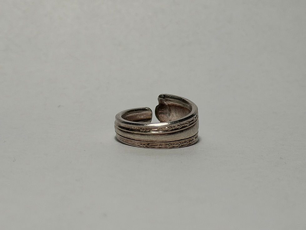 Thumbnail: Ring 9 engraved silver wrap ring