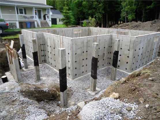 Colonnes en béton