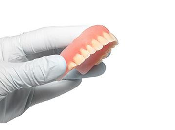 Complate Dentures