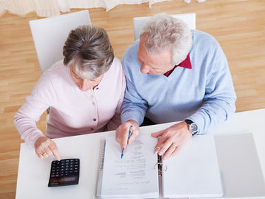 HOW TO AVOID DEBT IN RETIREMENT