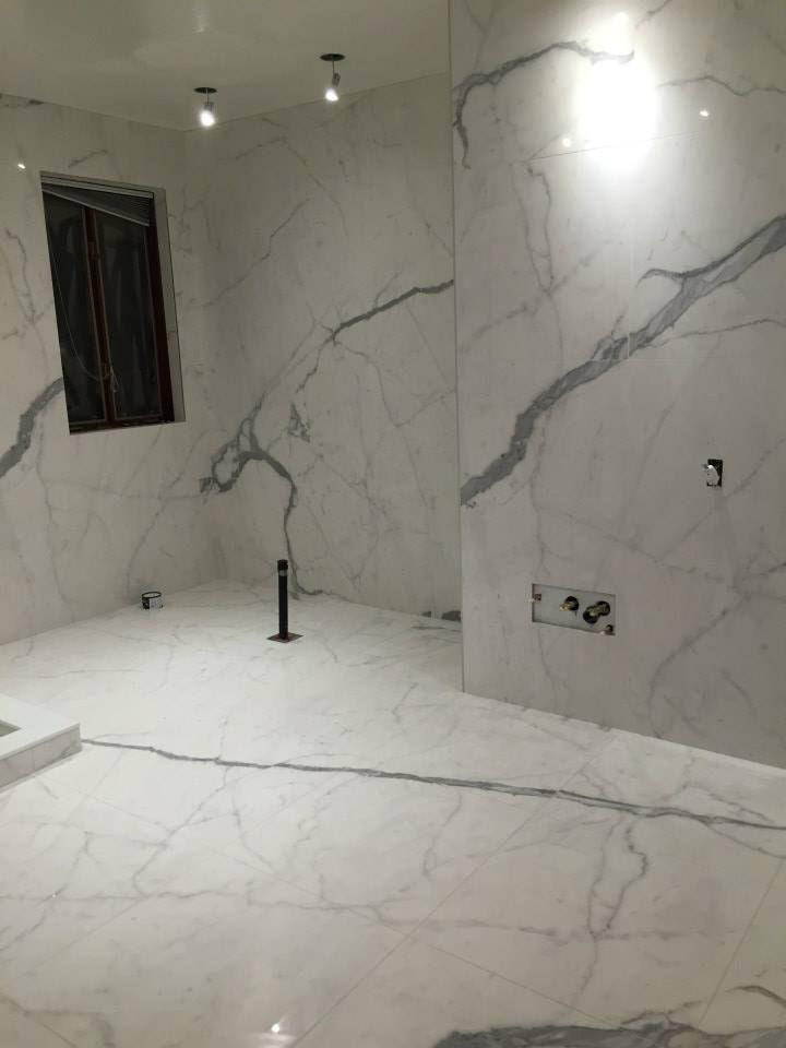 quartz walls and floor