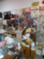 accessoires de serrure et de clé au rack de magasin