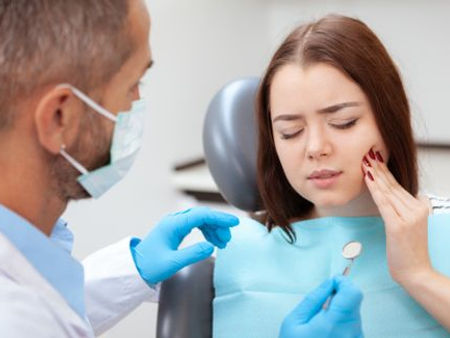 5 Common Dental Emergencies