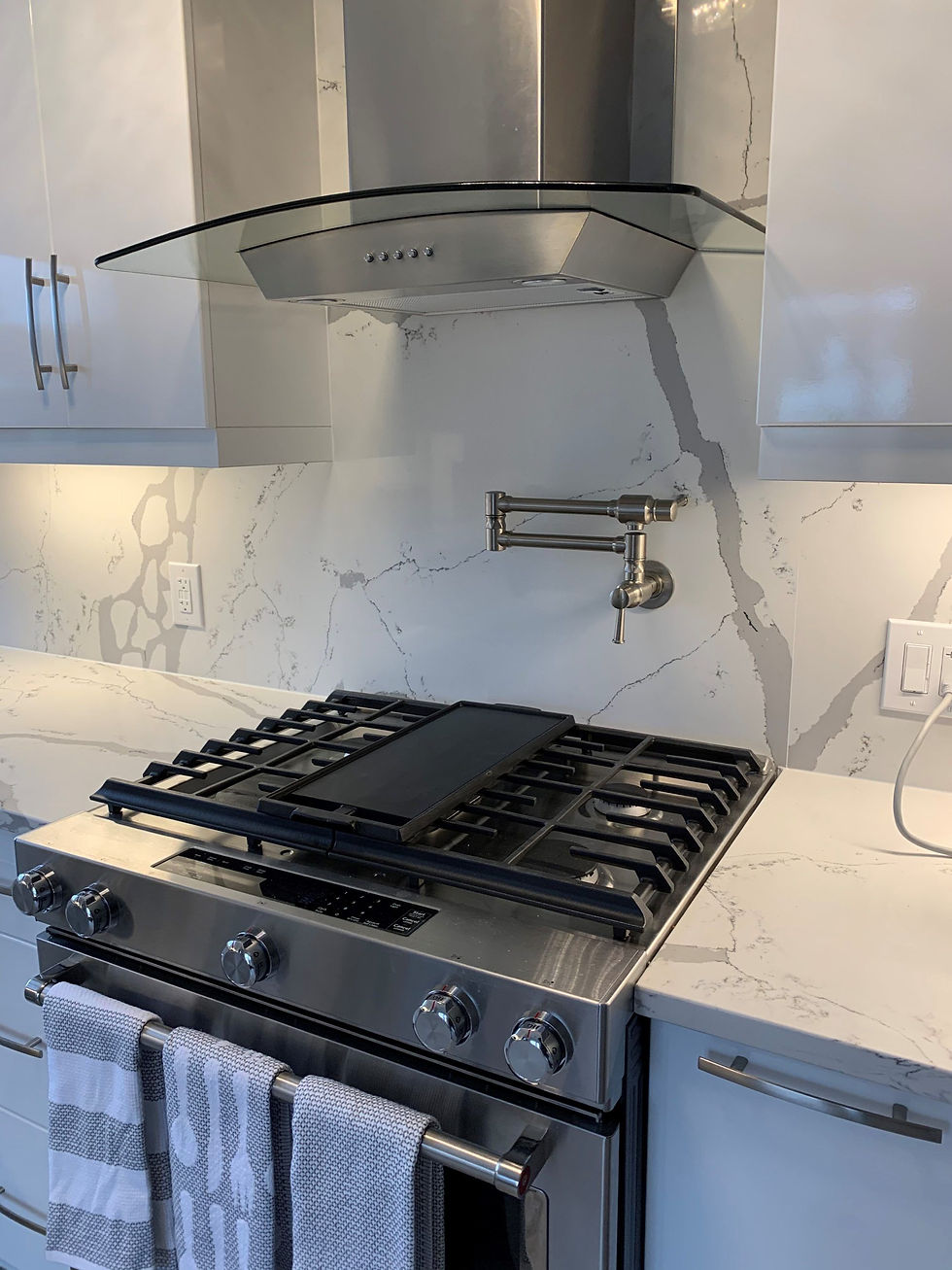 view of kitchen with gas stove