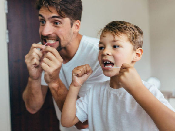 Tips To Keep Your Child’s Teeth Healthy And Bright Throughout The School Year