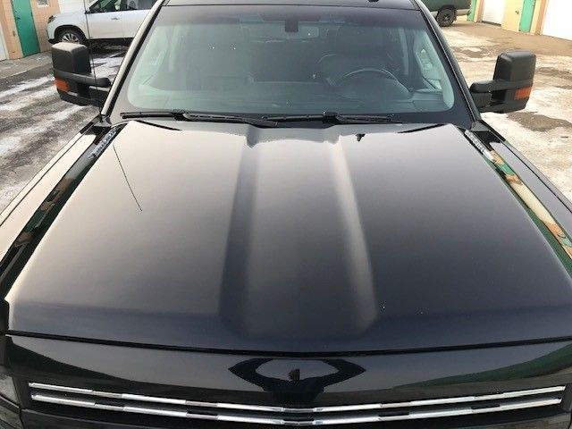 bonnet of a car after polish