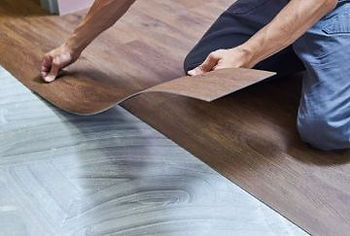 Pose de revêtements en vinyle