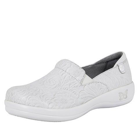 Keli White Tooled
