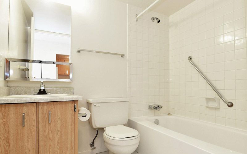 OneBedroom Suites Whitby OneBedroom Bluewater Park Apartments