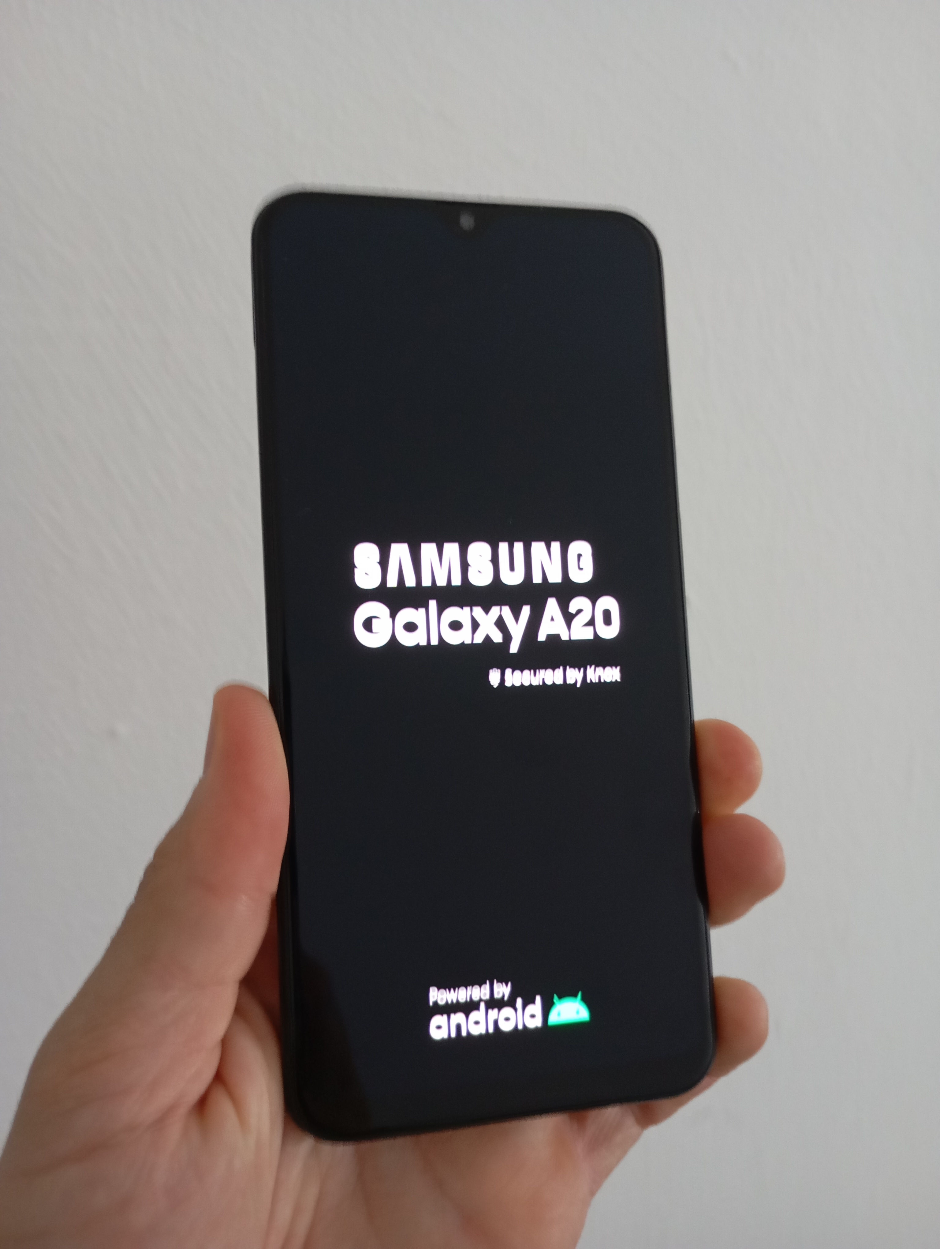 Samsung A20