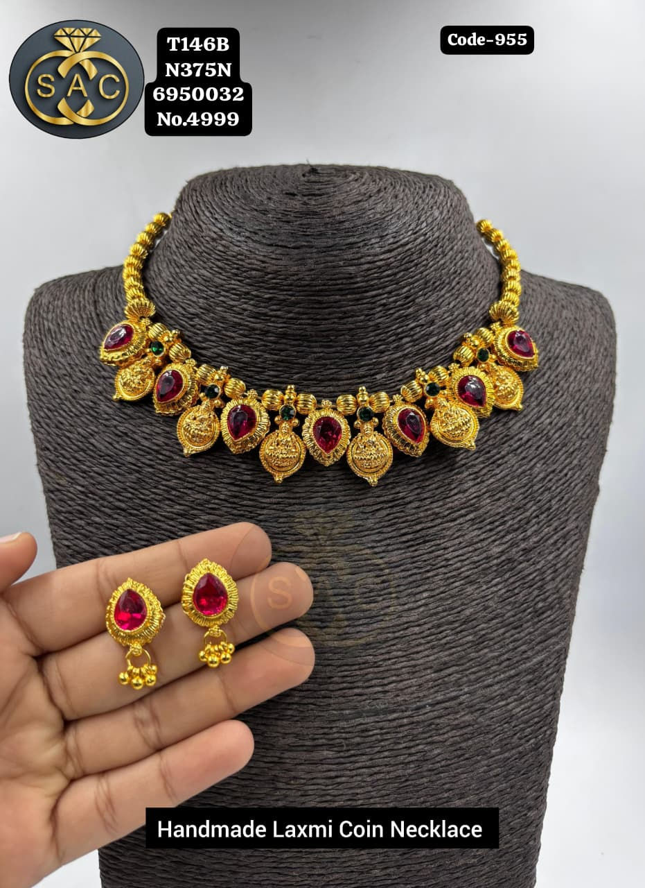 Premium Quality Handmade Necklace - 955