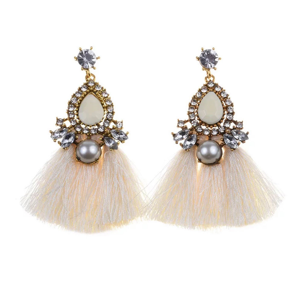 Miniaturbild: Boho Ohrringe mit Tassel Ivory