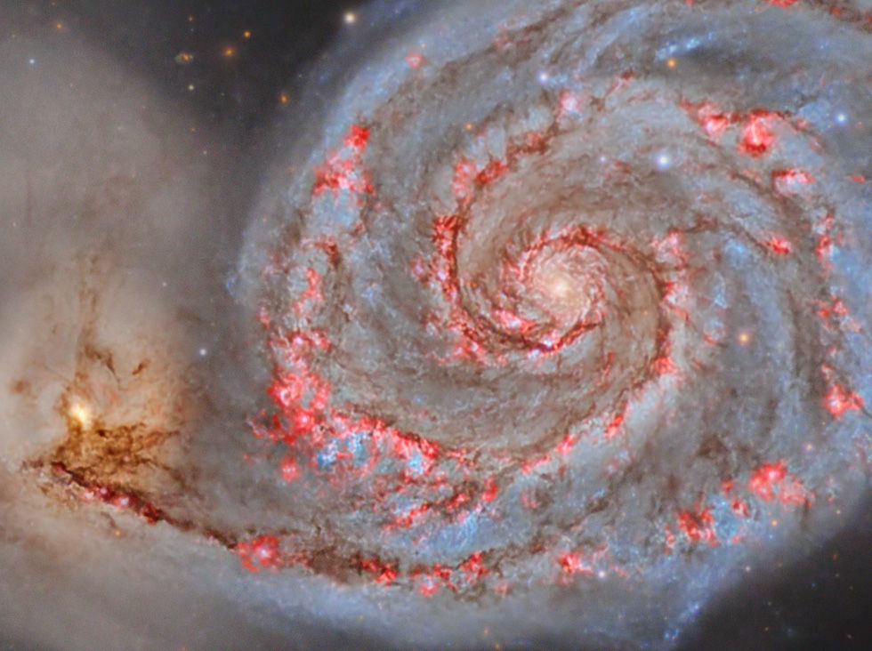 Crop al 100% dei due nuclei galattici