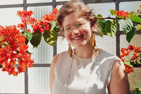 Terapeuta Holística Juliana Diamandi