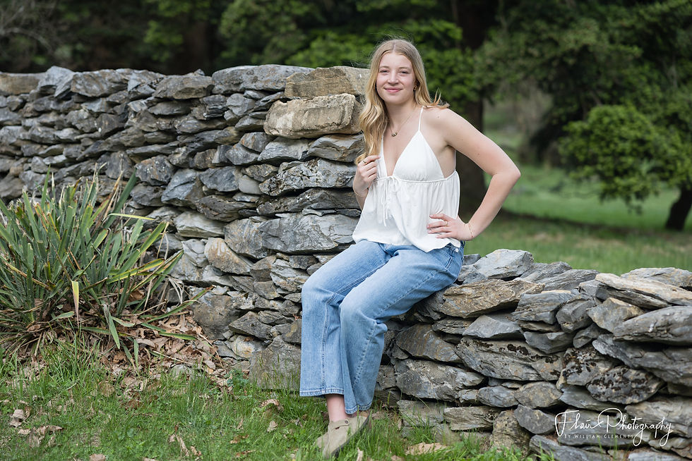High school senior girl portrait at Blandy Farms in VirginiaIMG_0319