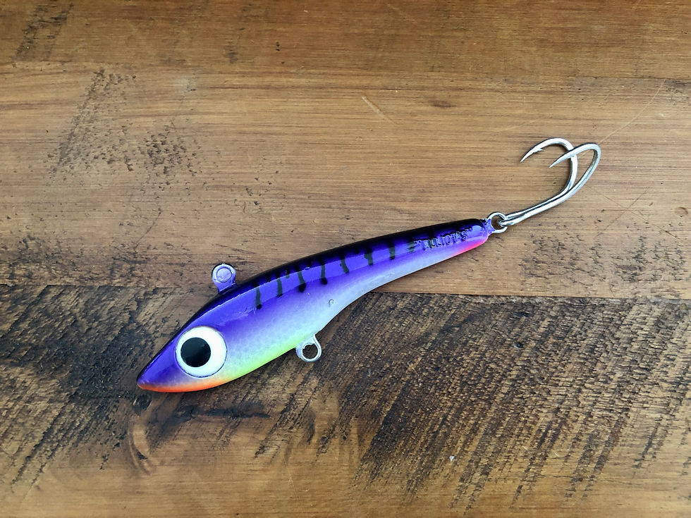 Elliot’s Original Bibless Mighty Mackerel Mauler.