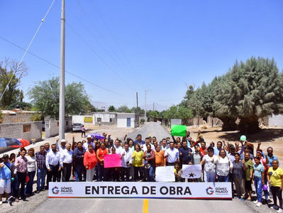 Entrega alcaldesa de Gómez Palacio camino de acceso al Ejido Competencia