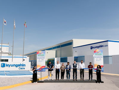 Con inversión de 50 mdd y mil nuevos empleos, Esteban y Lety inauguran expansión de Kyungshin