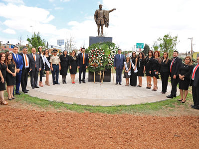 Celebra Alcalde 456 aniversario de la fundación de Durango