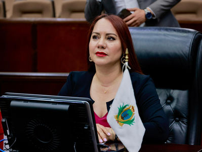 Sandra Amaya toma las riendas como secretaria de la Comisión de Turismo