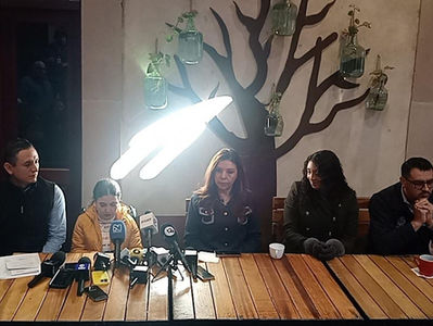 El Patronato “Amigos por Siempre” y CANIRAC, anuncian la campaña "No regales mascotas en Navidad"