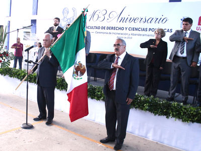 Celebra la UJED 163 años de formar a los mejores abogados