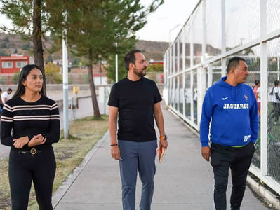 Alfredo Varela refrenda compromiso con el deporte