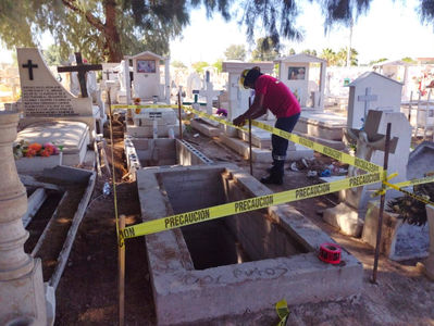Aplican medidas de prevención de accidentes al interior de los panteones municipales